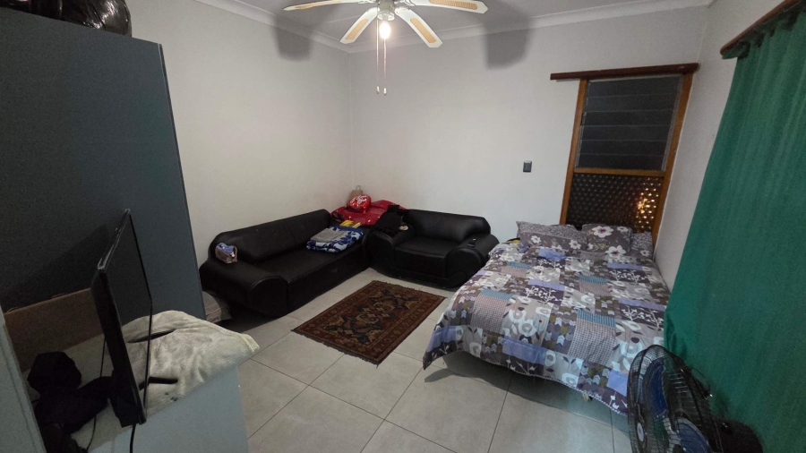 5 Bedroom Property for Sale in Fichardt Park Free State